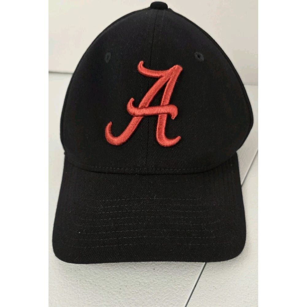 Nike Golf Classic99 Black W/ Red White 3D Alabama Hat Size L/XL